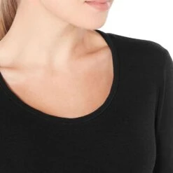 Icebreaker Wmn's 175 Everyday Long Sleeve Scoop 11 Icebreaker Wmn's 175 Everyday Long Sleeve Scoop -Hiking And Camping 0035652 wmns 175 everyday long sleeve scoop