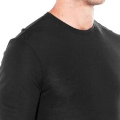 Icebreaker Men's 175 Everyday Short Sleeve Crewe -Hiking And Camping 0035723 mens 175 everyday short sleeve crewe