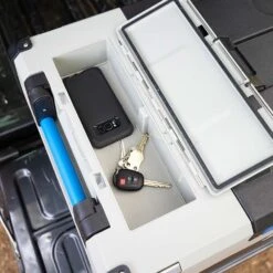 Companion Lithium 75L Dual Zone Rechargeable Fridge/Freezer -Hiking And Camping 1207167 lithium 75l dual zone rechargeable fridgefreezer