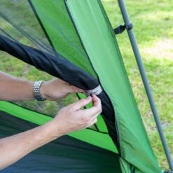 Coleman Instant Up Screen House With Floor 3.2 X 3.2 -Hiking And Camping 1211942 instant up screen house 33 x 33