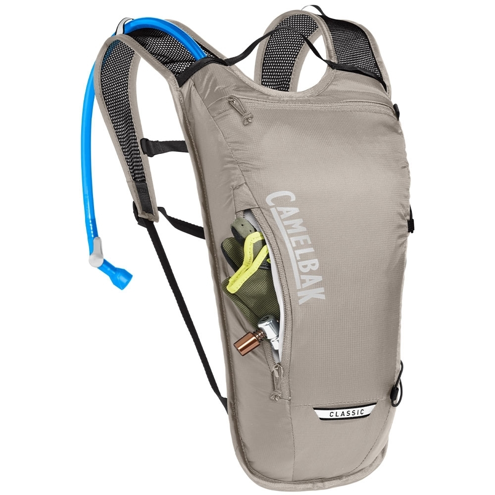 Camelbak Classic Light 2L Hydration Pack 5 Camelbak Classic Light 2L Hydration Pack - Image 3