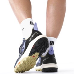 Salomon Outpulse GTX Wmn's Shoe -Hiking And Camping 1248796 outpulse gtx wmns shoe us 95 mood indigo leek green easter egg