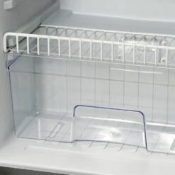 DC95−SB−AU 95L Platinum Upright Fridge/Freezer -Hiking And Camping 1254809 dc95 sb au 95l platinum upright fridgefreezer black