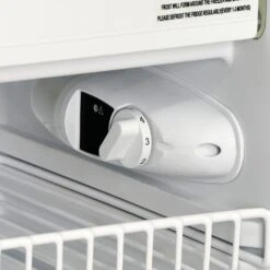 DC95−SB−AU 95L Platinum Upright Fridge/Freezer -Hiking And Camping 1254810 dc95 sb au 95l platinum upright fridgefreezer black