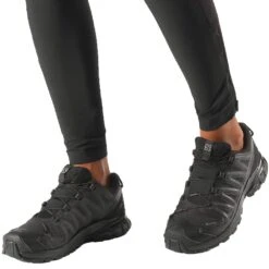 Salomon XA Pro 3D V8 GTX Women's Shoe -Hiking And Camping 1259248 xa pro 3d v8 gtx wmns shoe us 6 black black phantom