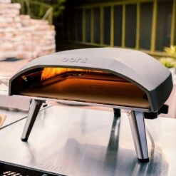 Ooni Koda 16 Portable Gas−Powered Pizza Oven -Hiking And Camping 1259890 koda 16 portable gas powered pizza oven