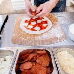 Ooni Pizza Topping Station 34 Ooni Pizza Topping Station -Hiking And Camping 1260036 pizza topping station