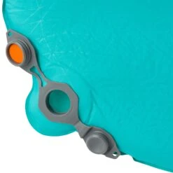 Sea To Summit Comfort Light Self Inflating Wmn's Sleeping Mat -Hiking And Camping 1266977 comfort light self inflating wmns sleeping mat