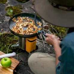 Biolite CampStove 2+ 19 Biolite CampStove 2+ -Hiking And Camping 1267967 campstove 2