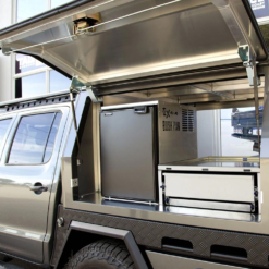 DC85−X Aluminium Fridge Box -Hiking And Camping 1271159 dc85 x aluminium fridge box