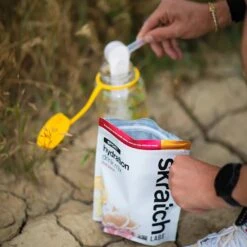 Skratch Labs Hydration Drink Mix 440g Fruit Punch 20 Serve -Hiking And Camping 1275748 skr sport hydration drink mix 400g resealable pouch fruit punch