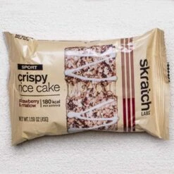 Skratch Labs Crispy Rice Cake Strawberry & Mallow -Hiking And Camping 1276005 sport crispy rice cake 45g strawberries mallow